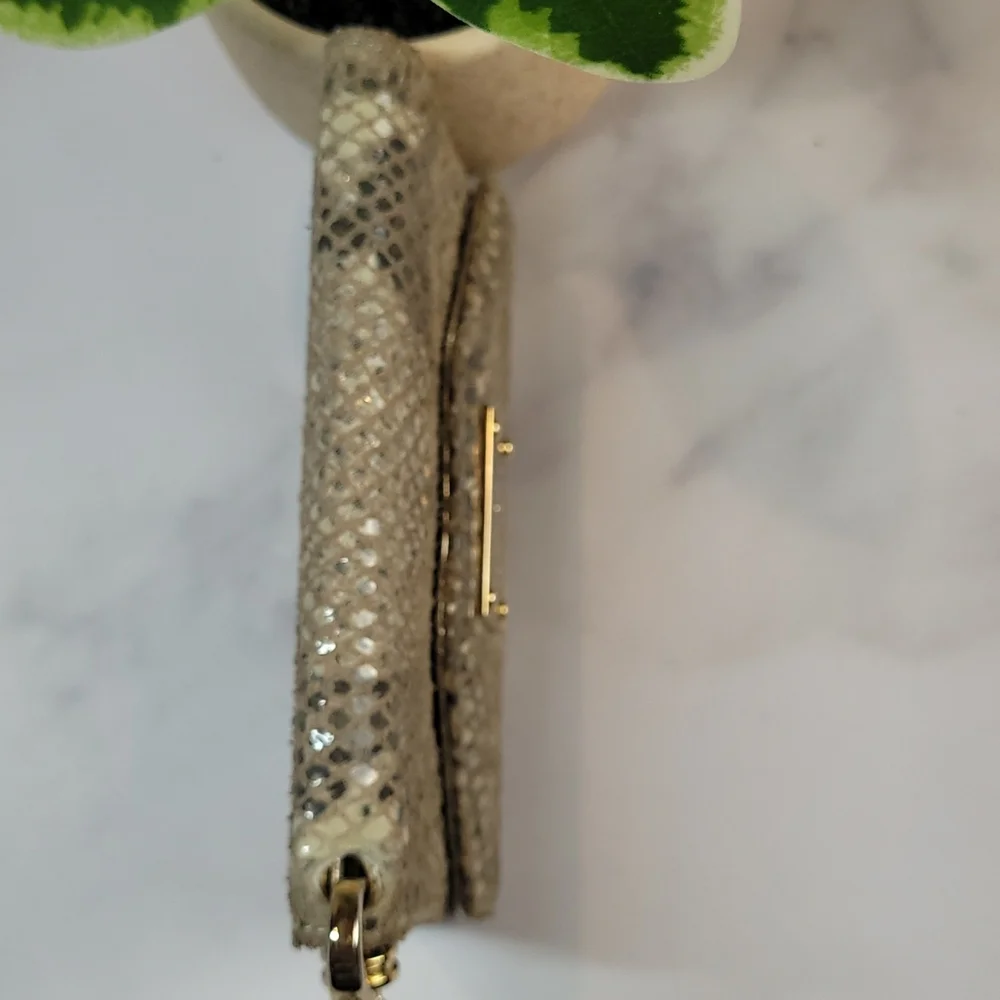 MICHAEL KORS SNAKE PRINT PHONE WRISTLET